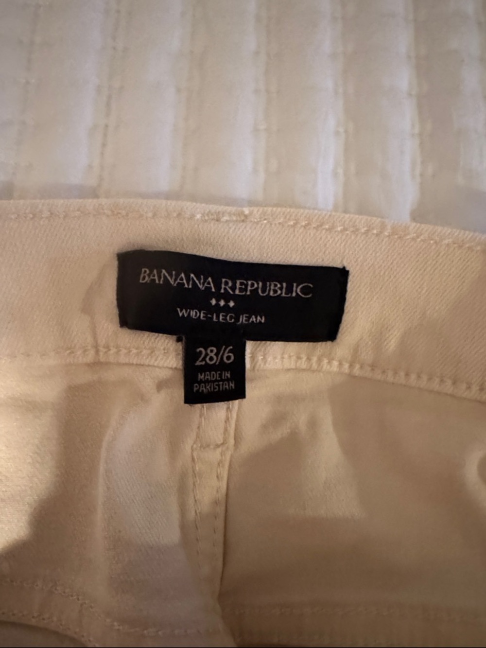 Banana Republic Wide-Leg ecru jeans - Picture 6 of 7